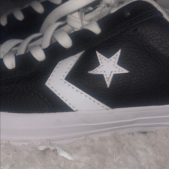 NWT Converse One Star Size 8 men/ women 10 - Picture 4 of 8